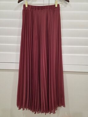Zara Pleated Maxi Skirt in Dusty Rose